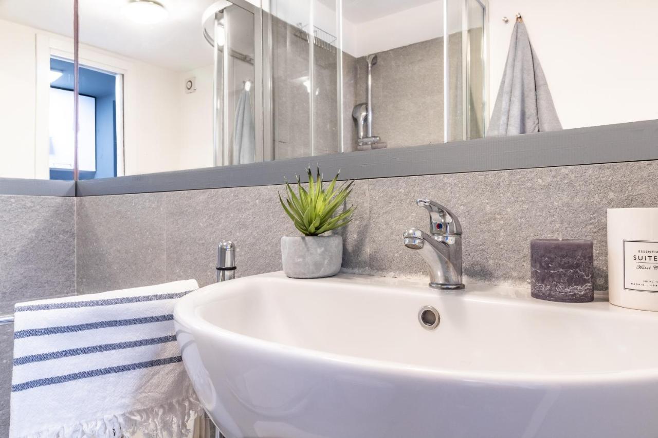 Altido Vibrant Studio For 3 Near The City Centre Milan Luaran gambar
